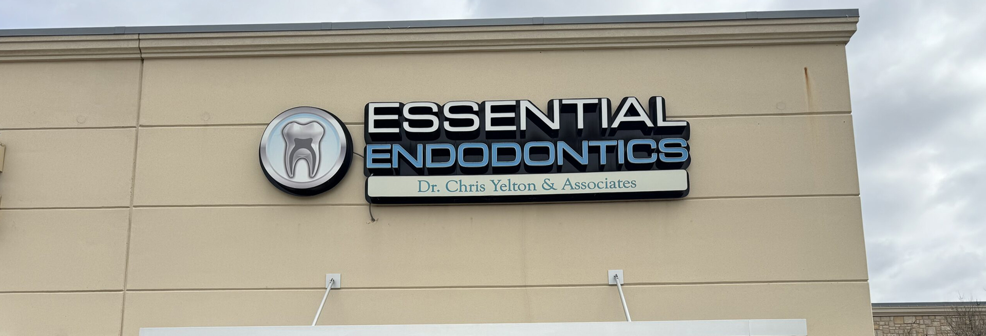 Essential Endodontics | Trusted Texas Dental Clinic Near You